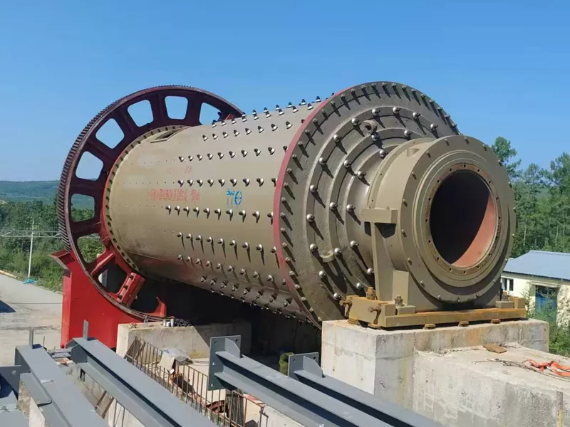 Energiatakarékos rostélyos golyósmalom